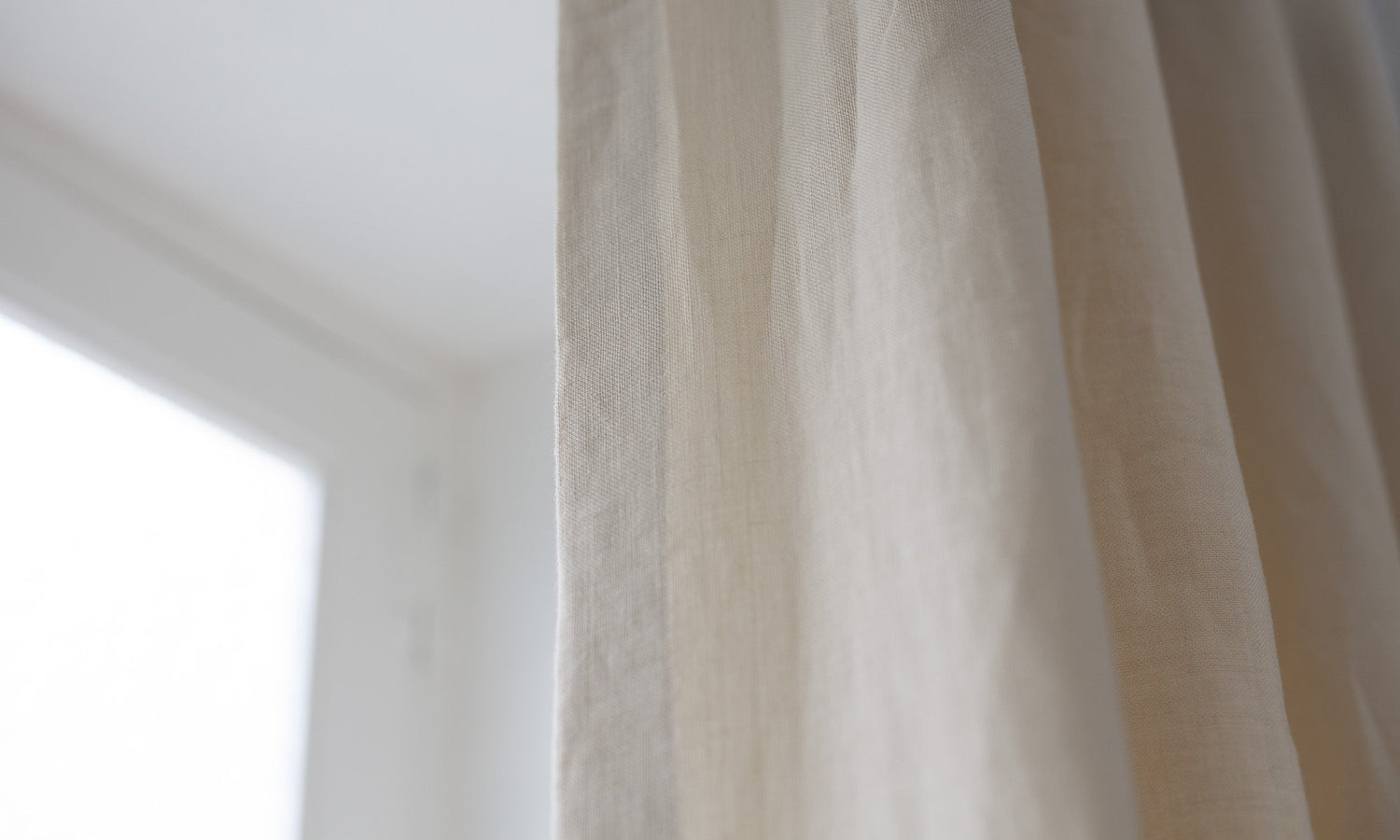 햇빛을 부드럽게 차단하는 내추럴 린넨 커튼, 거실 & 침실용