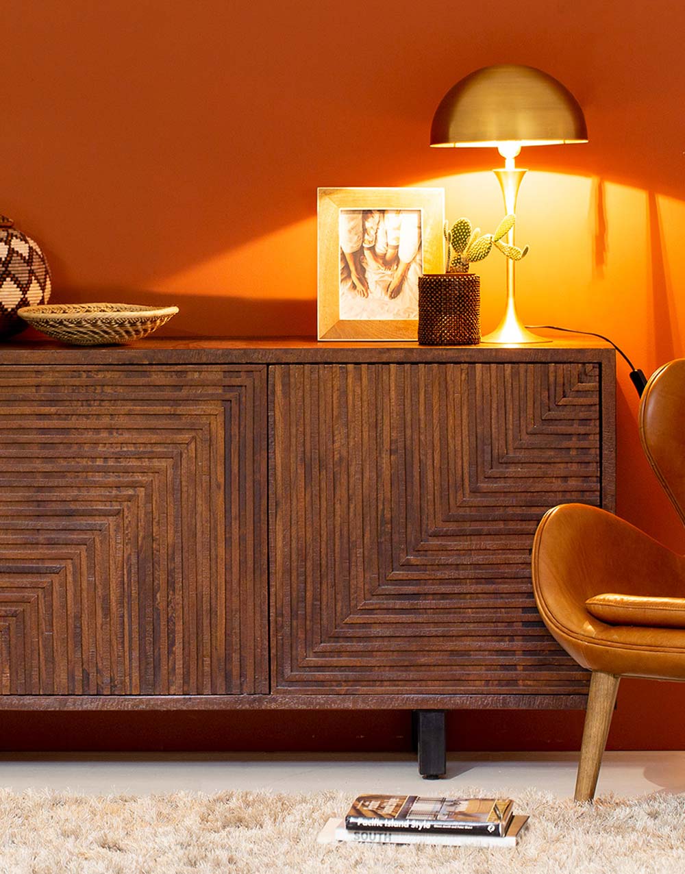 데싸 올드 망고 사이드보드