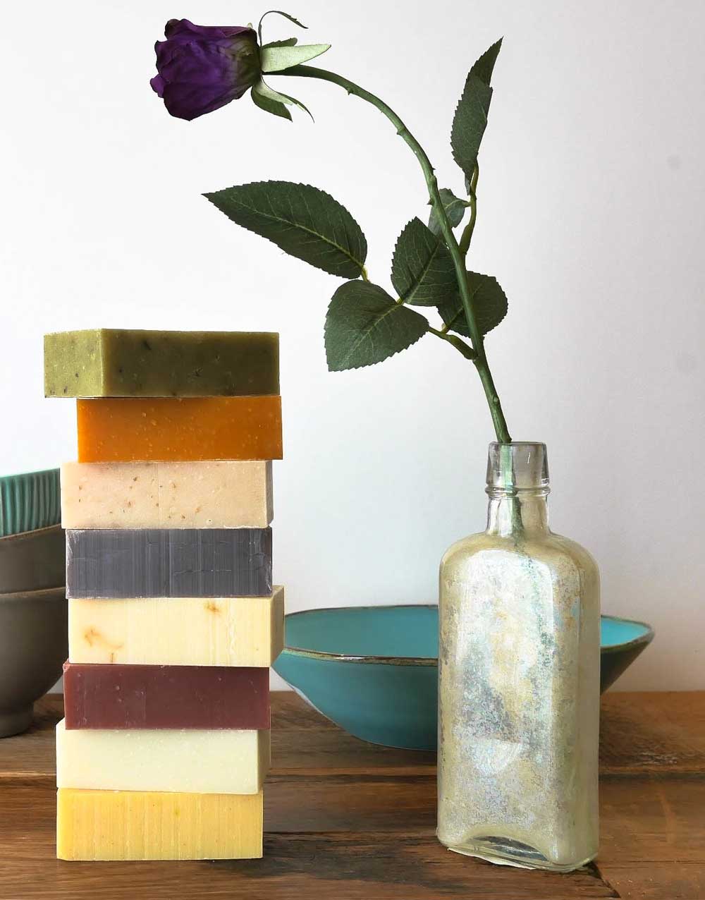 Fox Hush Organic Bar Soap - Peppermint Barley
