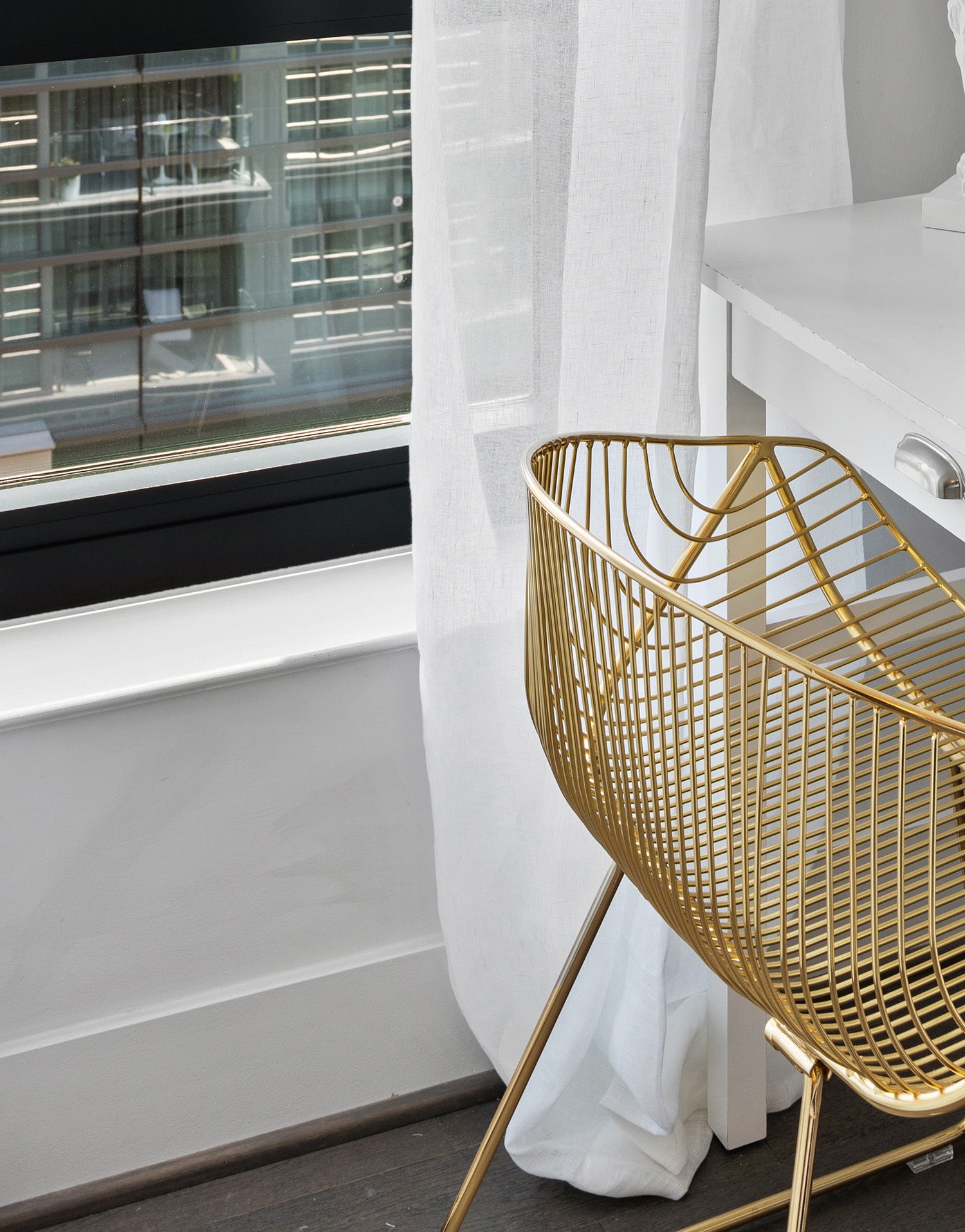 프랑스 리넨 지베르니 시어 화이트