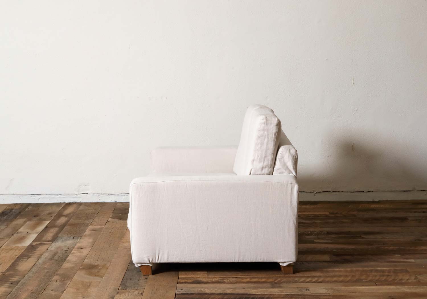 Nora Linen Sofa with Velcro