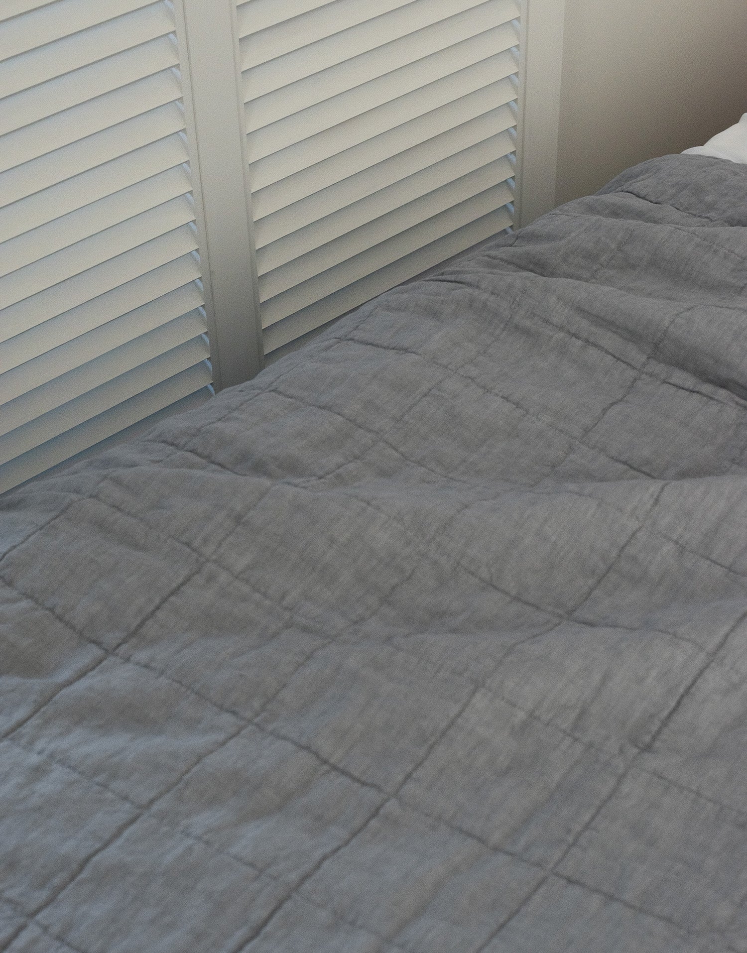 [Upper Class] 프렌치 스타일  리넨/면 리버서블 퀼트 스로우 라폴라   펄 그레이