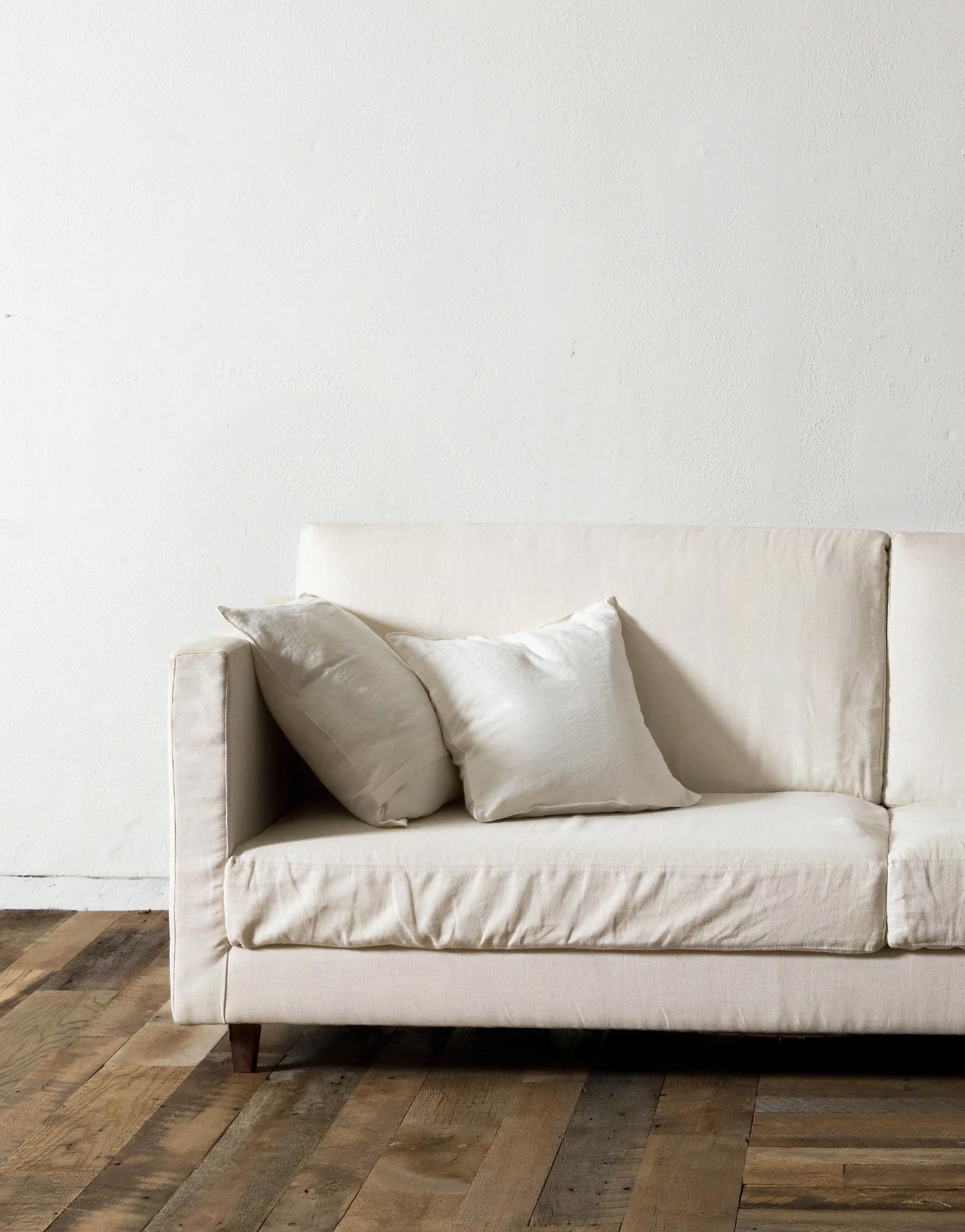 Alta Linen Sofa