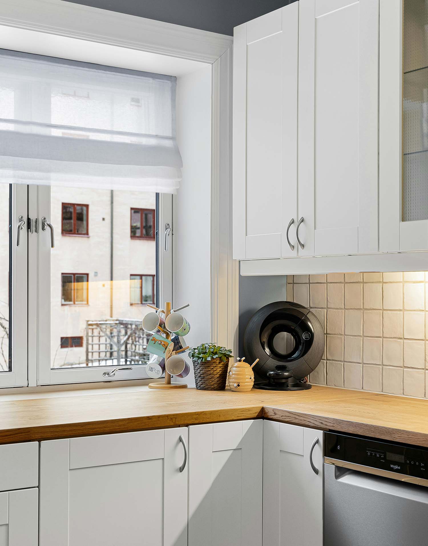 유럽 이탈리아 프리미엄 리넨 하우스 구다모, 퀸트에센셜 린넨 로만쉐이드 라운드 디자인, 마리오네 블루, 맞춤제작 | GUDAMO Italian Linen Roman Shade Round Design Marione Blue Custom