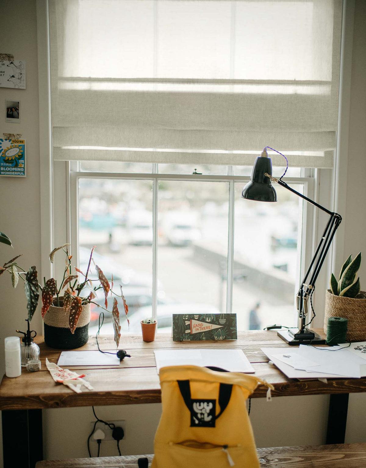 구다모 이탈리아 이태리 린넨 로만쉐이드 커튼, 거실 침실 서재 주방 등 다양한 공간에 어울리는 내추럴 헴프 베이지 줄무늬 플랫 디자인의 리넨 맞춤제작