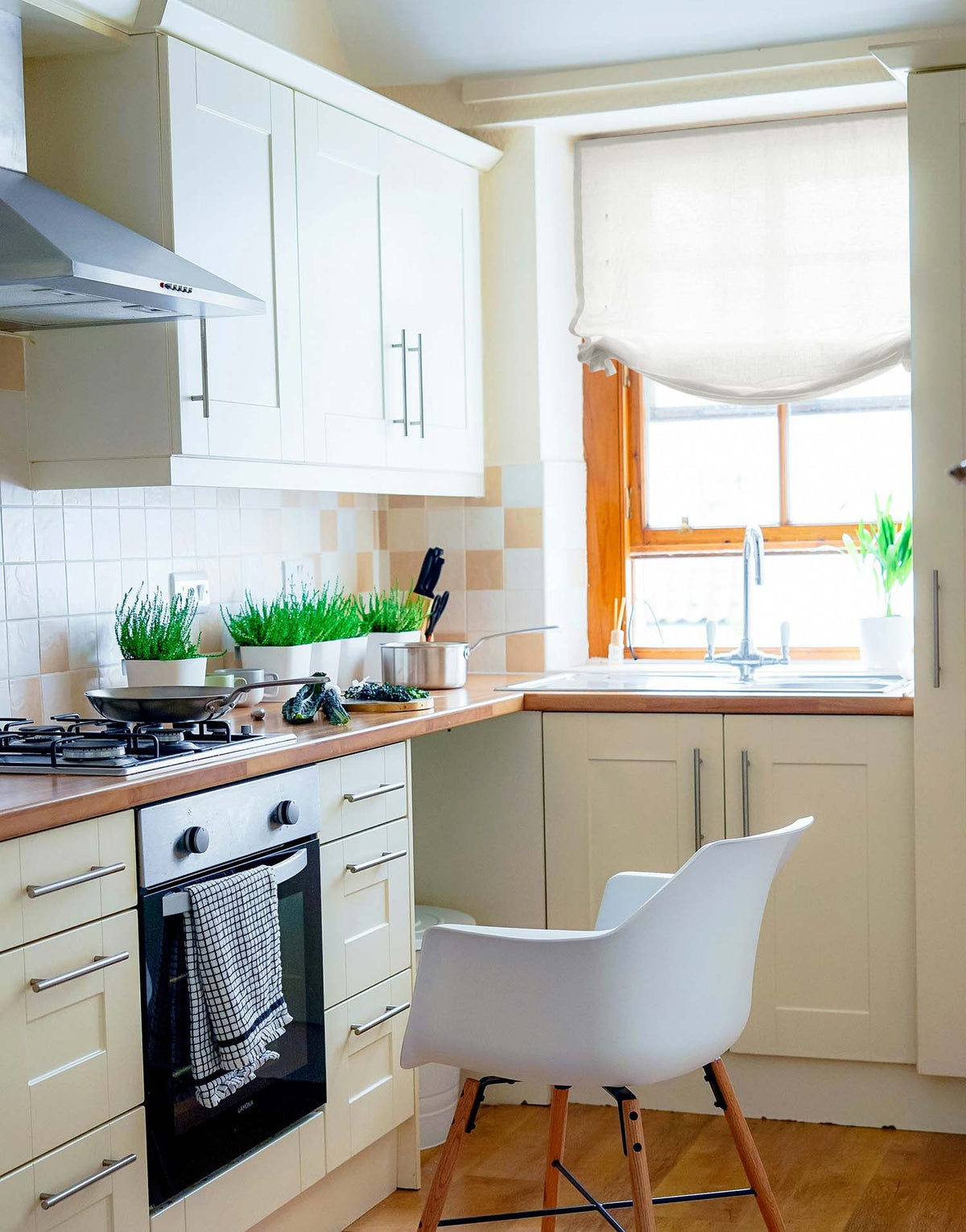 유럽 이탈리아 프리미엄 리넨 하우스 구다모, 퀸트에센셜 린넨 로만쉐이드 릴랙스 디자인, 마리오네 내추럴, 맞춤제작 | GUDAMO Italian Linen Roman Shade Relax Design Marione Natural Custom