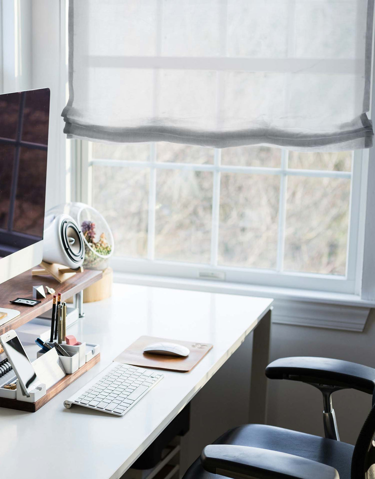 구다모 이탈리아 이태리 린넨 로만쉐이드 커튼, 거실 침실 서재 주방 등 다양한 공간에 어울리는 내추럴 헴프 청회색 줄무늬 웨이브 디자인의 맞춤제작 리넨 로만쉐이드