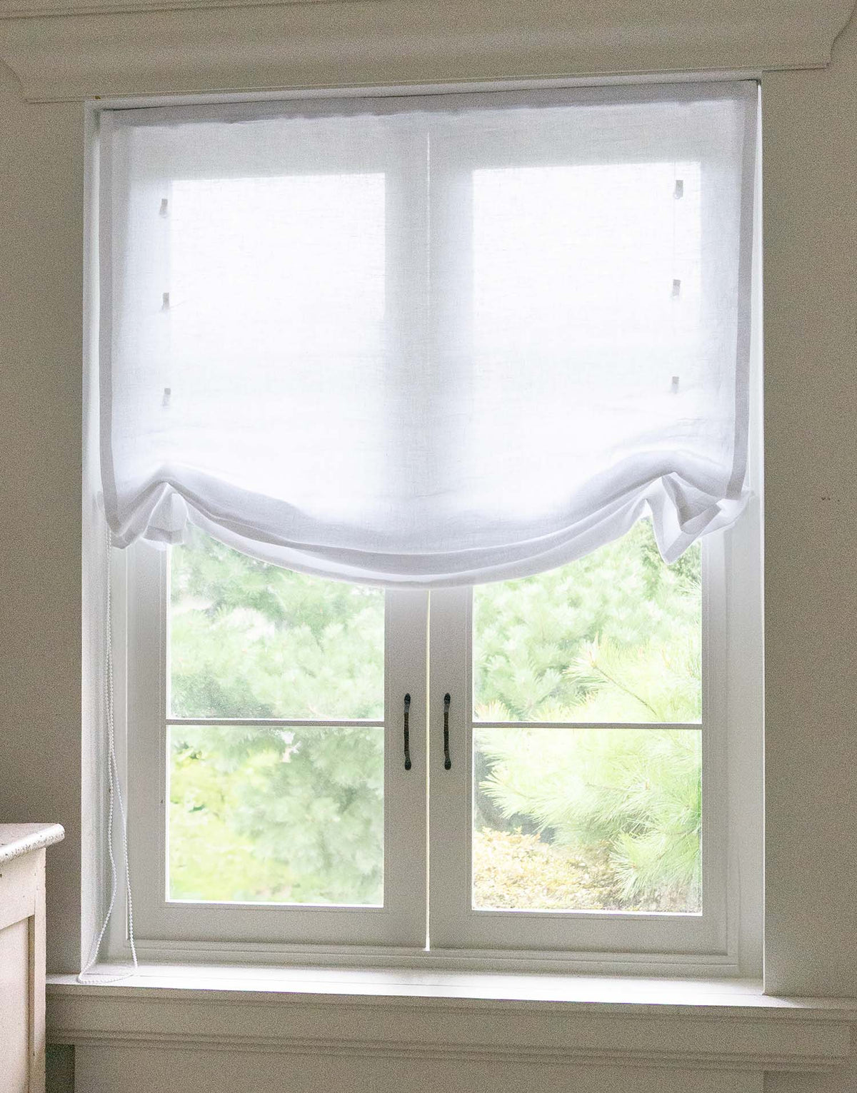 구다모 유럽 수입 이탈리아 린넨 로만쉐이드 커튼, 헴프 화이트 톤의 릴랙스 디자인으로 내추럴하고 세련된 거실과 침실 인테리어를 완성하는 맞춤제작 커튼
