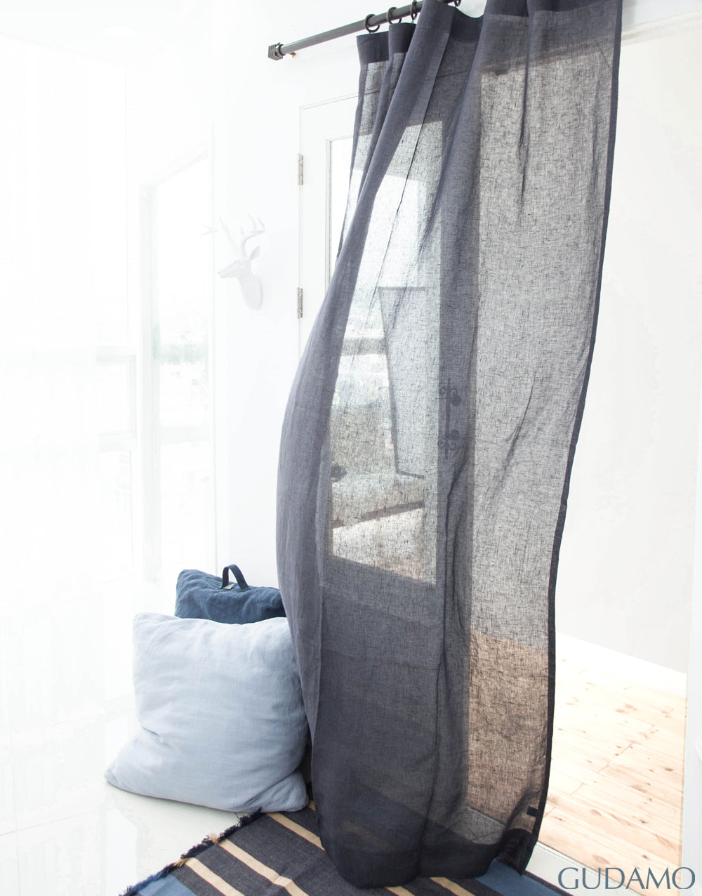 벨기에 수입 리넨 시어 커튼 사르디니아 블랙베리 내추럴 텍스처의 린넨 커튼
