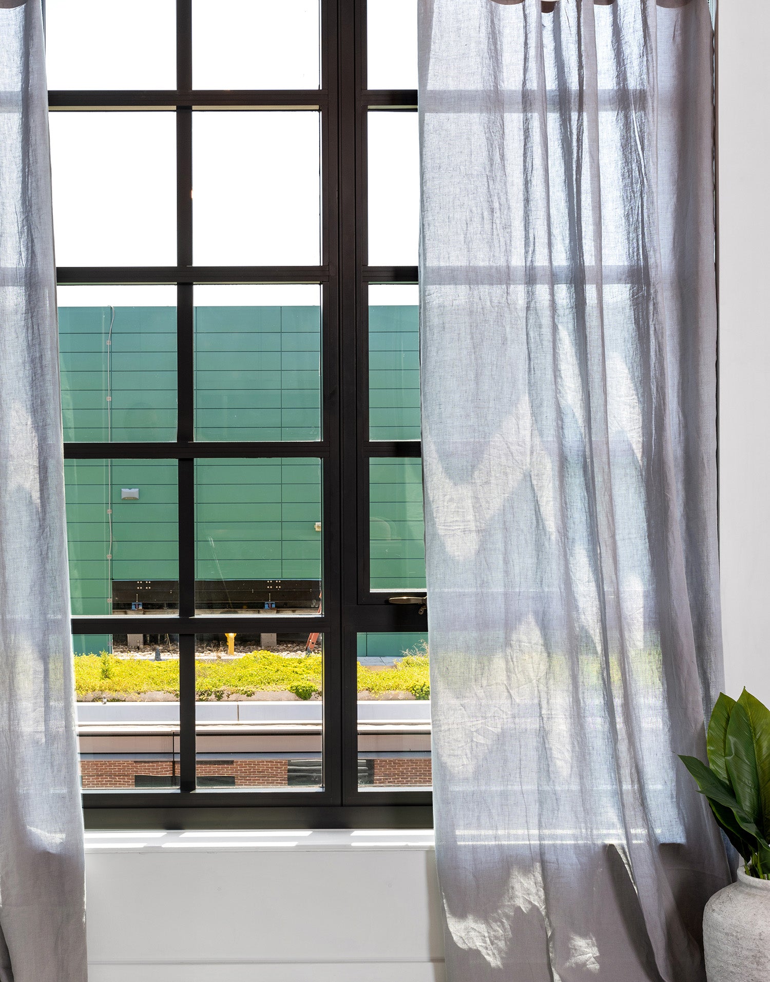 프랑스 수입 리넨 세미 오패크 커튼 코르시카 라인스톤 자연스러운 색감의 내추럴 린넨 커튼