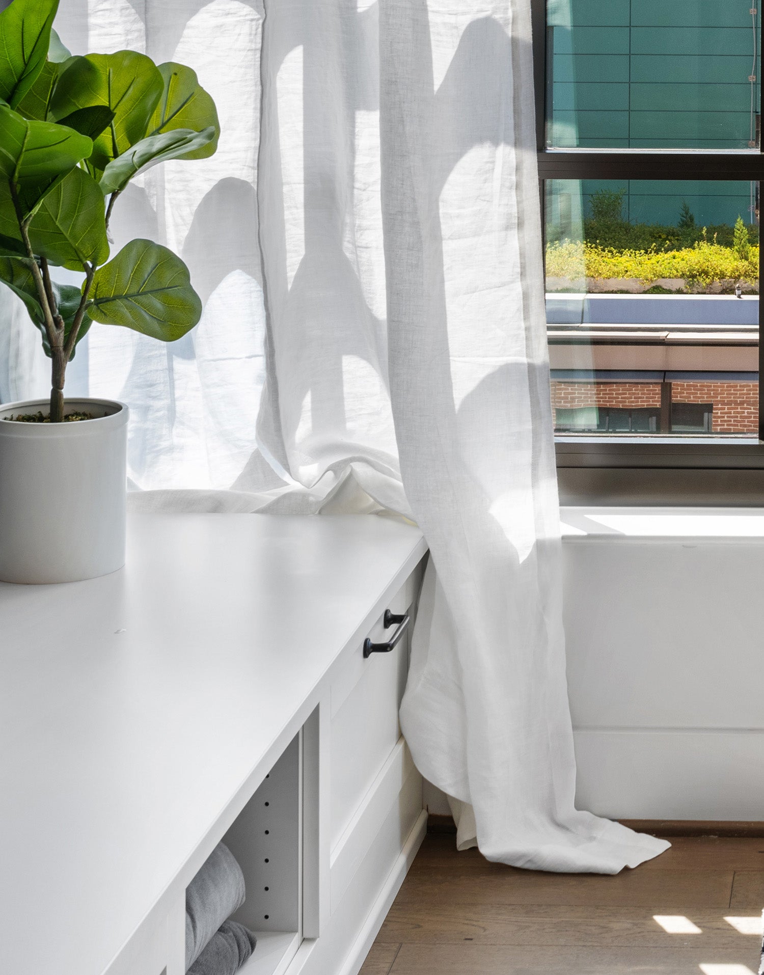 프랑스 리넨 세미 오패크 커튼 코르시카 화이트 부드러운  거실 침구 안방 린넨 커튼 맞춤 제작