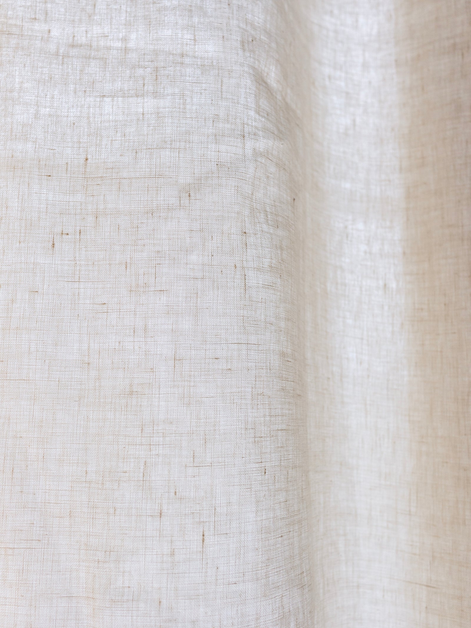 이태리 리넨 세미 오패크 커튼 마르코니 에크루 자연광을 부드럽게 정리하는 내추럴 린넨 커튼