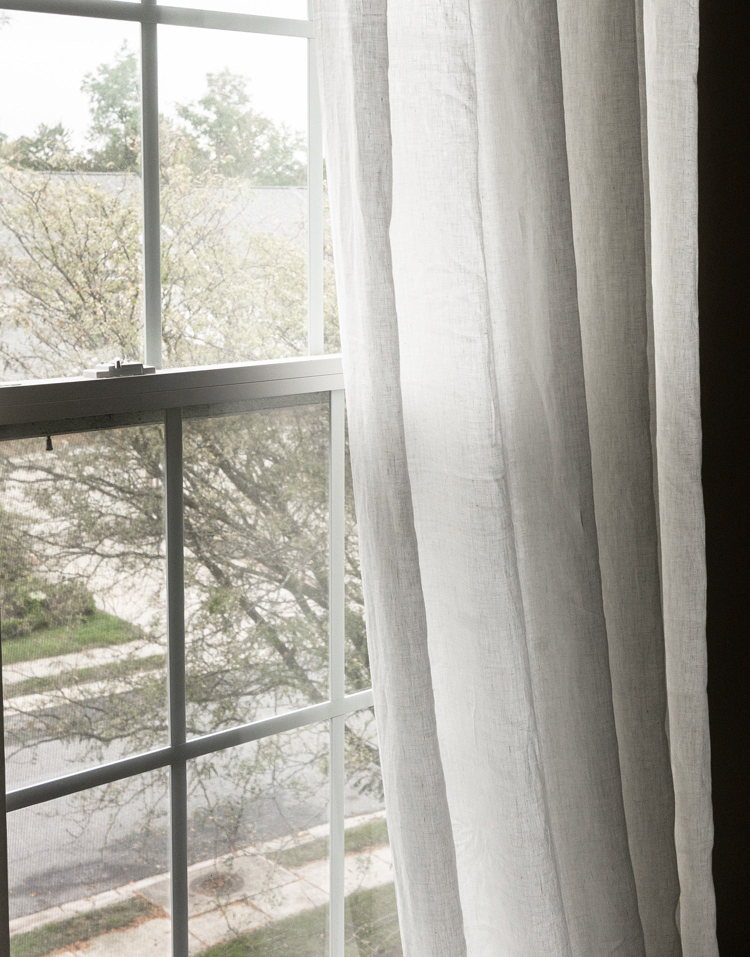 이태리 수입 리넨 세미 오패크 커튼 마르코니 오프 화이트 거실과 침실에 어울리는 맞춤 제작 린넨 커튼
