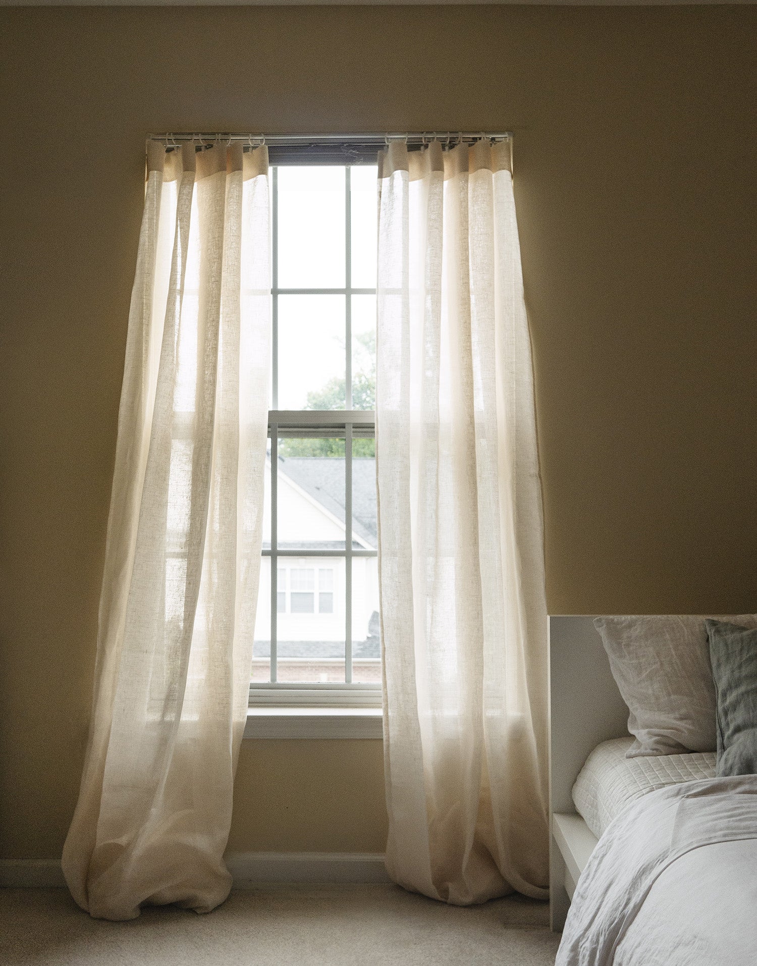 이태리 수입 리넨 시어 커튼 줄리아노 에크루 내추럴 톤의 유럽 린넨 커튼
