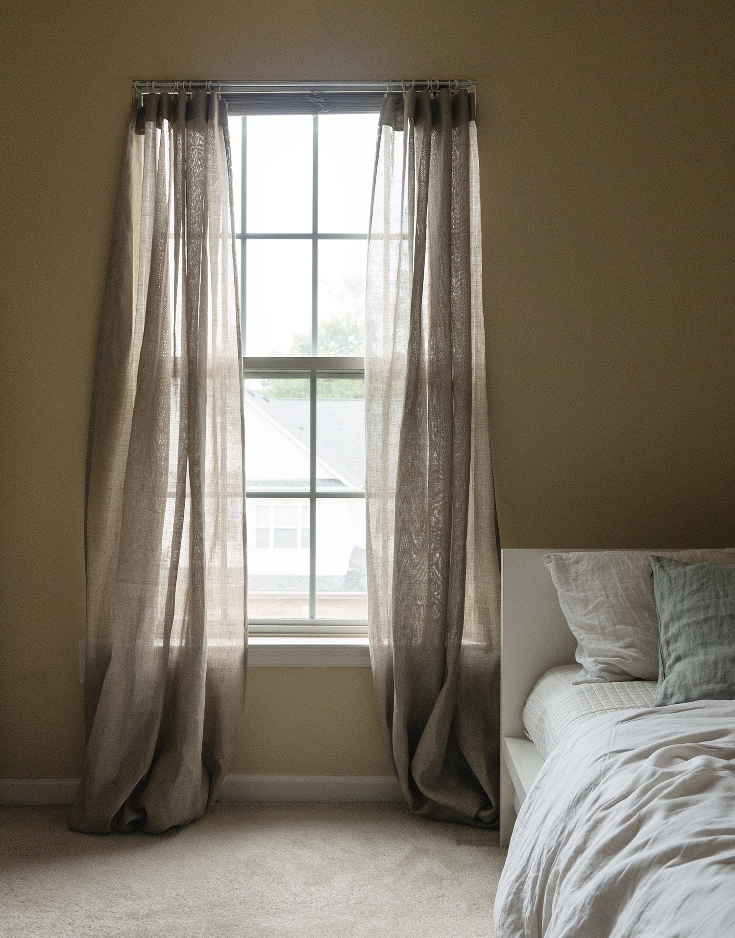 이태리 수입 고중량 리넨 시어 커튼 줄리아노 그레지오 자연광을 부드럽게 거르는 내추럴 린넨 커튼
