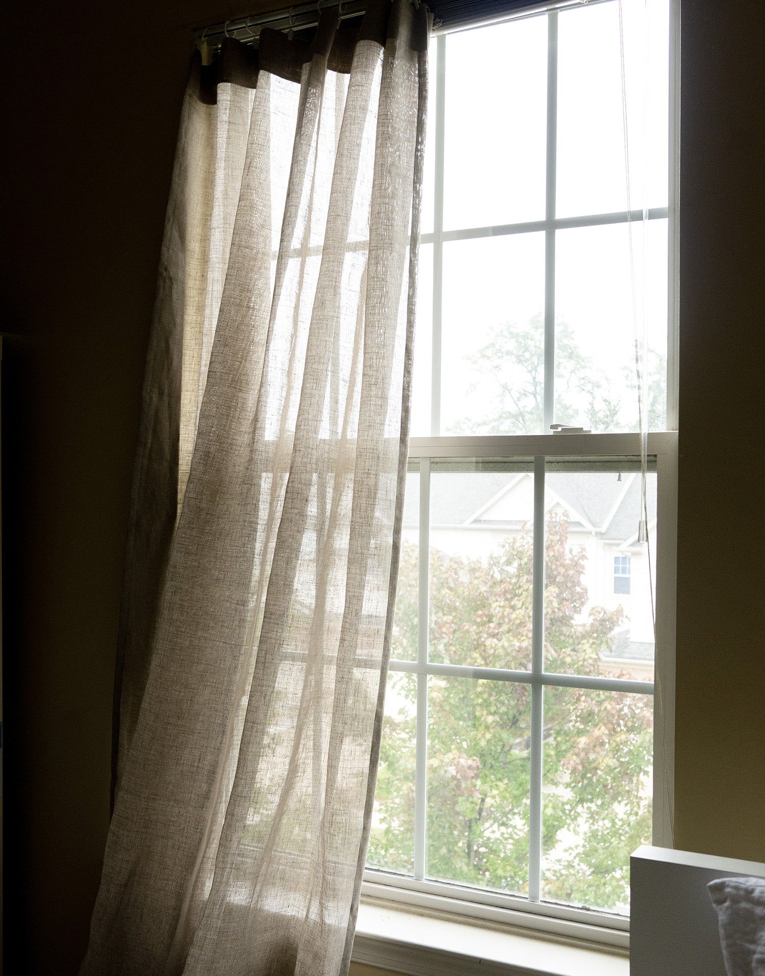 이태리 수입 고중량 리넨 시어 커튼 줄리아노 그레지오 자연광을 부드럽게 거르는 내추럴 린넨 커튼
