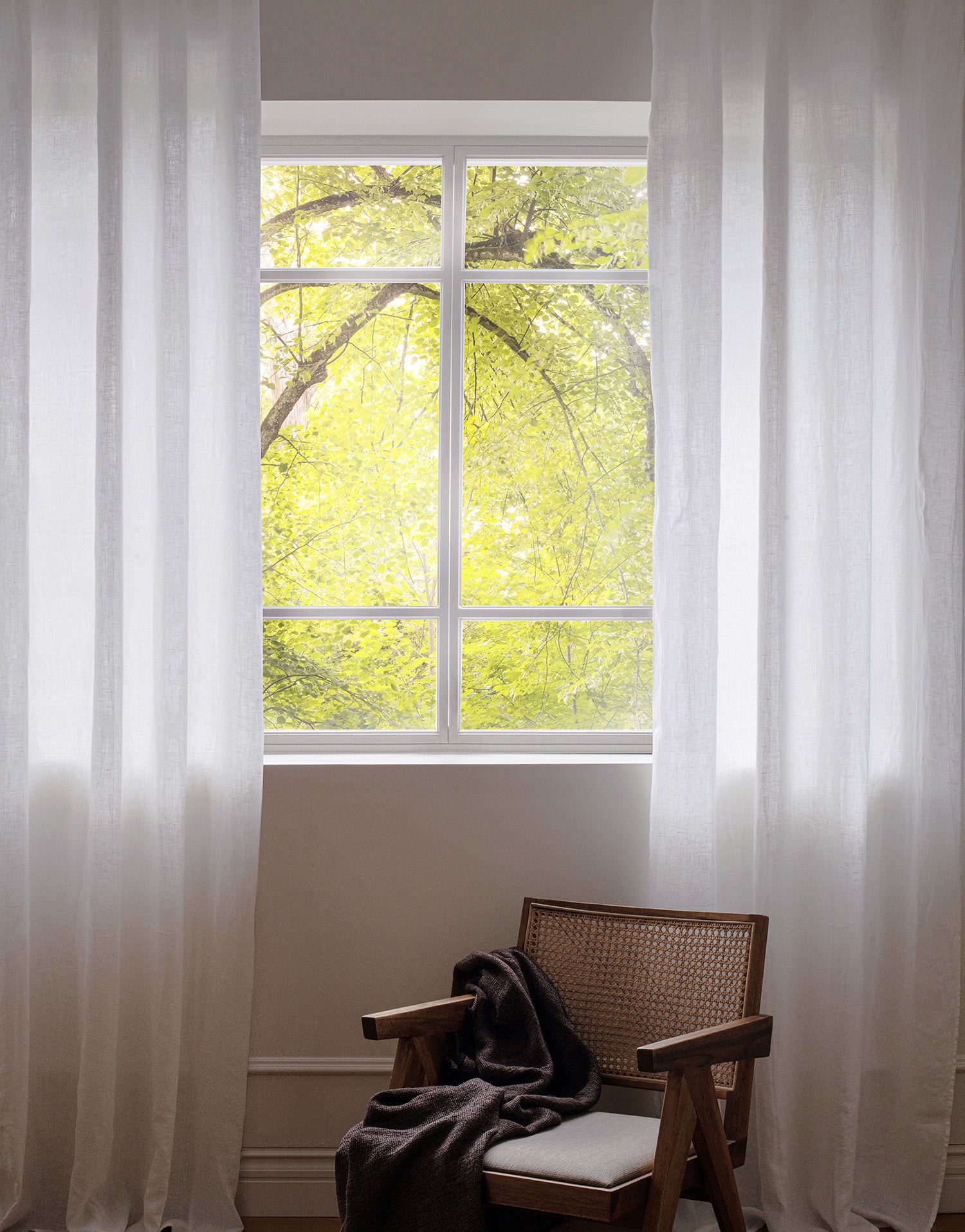 유럽 수입 프리미어 리넨 세미 오패크 중간 두께 커튼 맞춤제작 거실 침실 차광 화이트 린넨 커텐