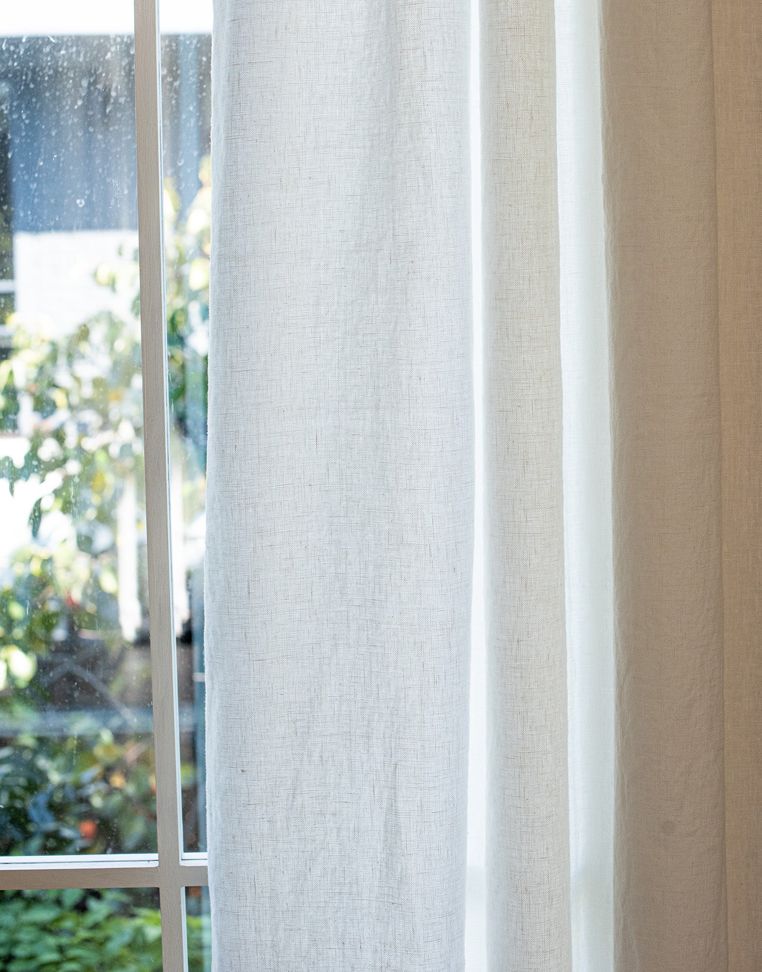 유럽 수입 프리미어 리넨 세미 오패크 중간 두께 커튼 맞춤제작 거실 침실 차광 화이트 린넨 커텐