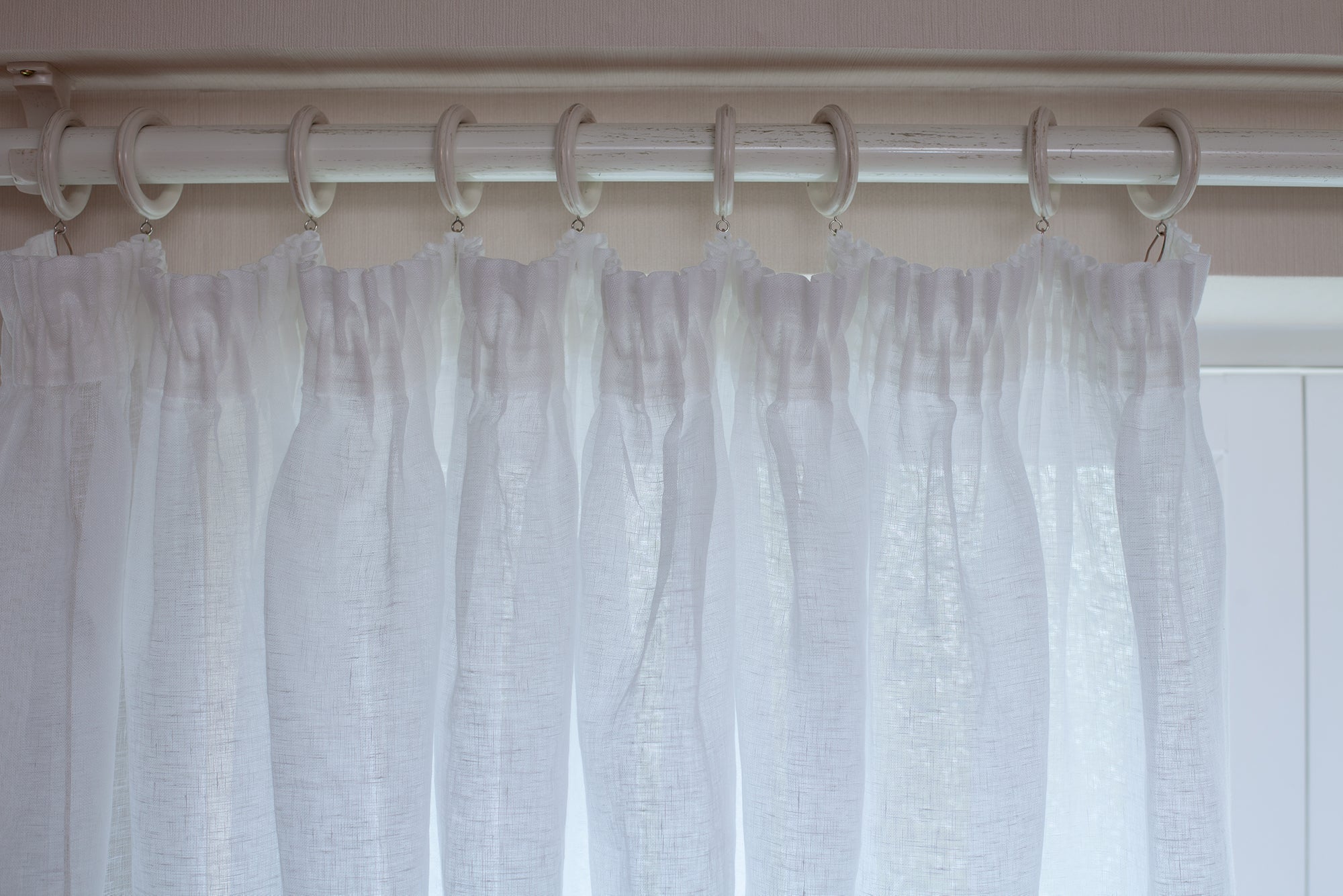 이탈리아 수입 프리미어 리넨 시어 얇은 커튼 맞춤제작 밝은 공간 자연광 고급 린넨 화이트 커텐