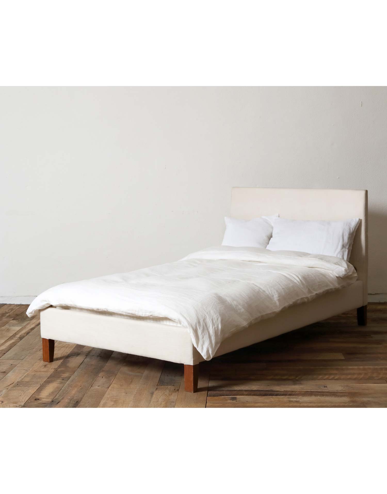 Sheldon Linen Platform Bed