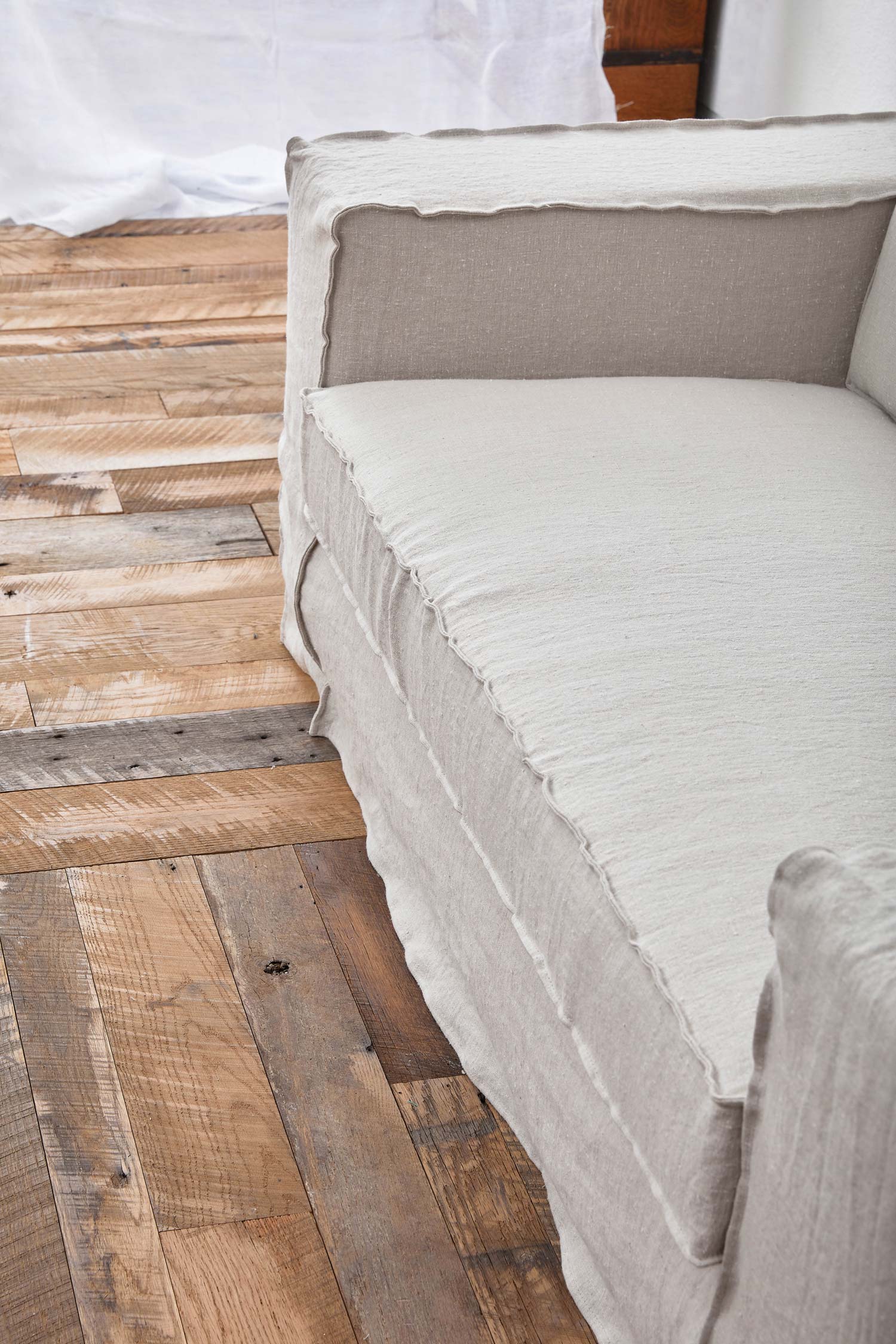 Milton Linen Loose Cover Sofa made in Italy