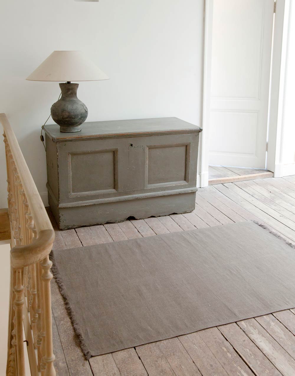 캠브리지 리넨 러그 (2 디자인 중 선택)