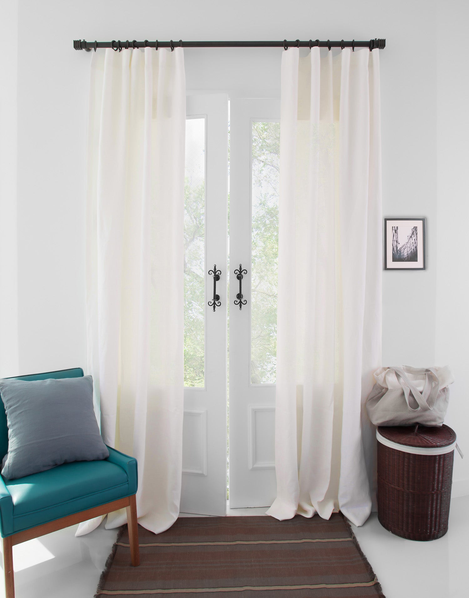 이태리 수입 고밀도 화이트 린넨 커튼 오패크 맞춤제작 빛 차단용 거실 방 인테리어 커텐